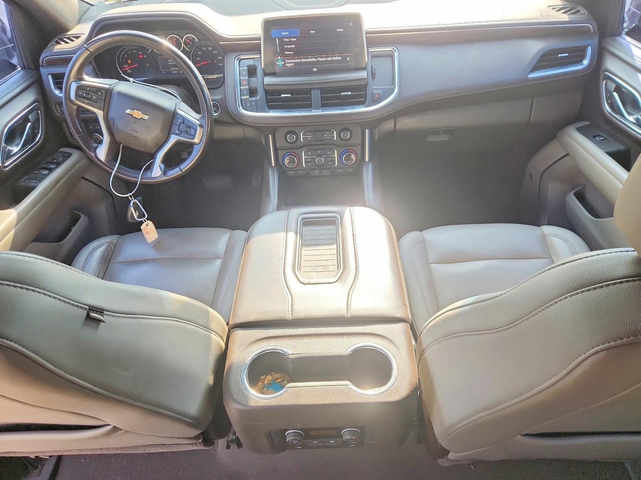 2021 Chevrolet Suburban K1500 Lt - zdjęcie 8