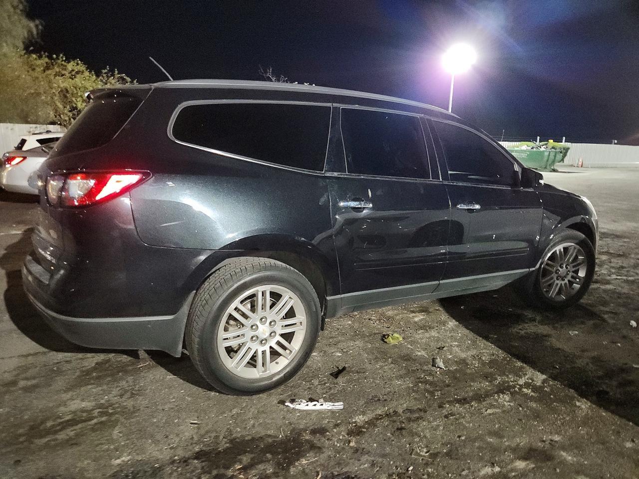 2015 Chevrolet Traverse Lt - zdjęcie 3