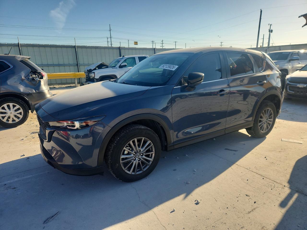 2022 Mazda Cx-5 Preferred - zdjęcie główne