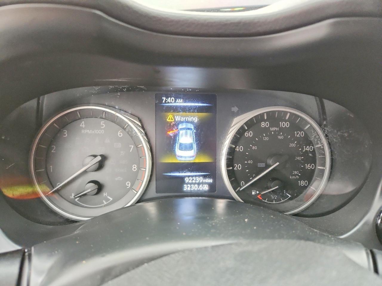 2018 Infiniti Q50 3.0T Luxe - zdjęcie 9