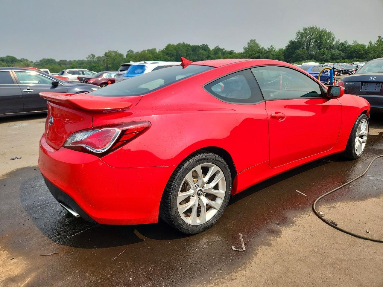 2013 Hyundai Genesis Coupe 2.0T - zdjęcie 3