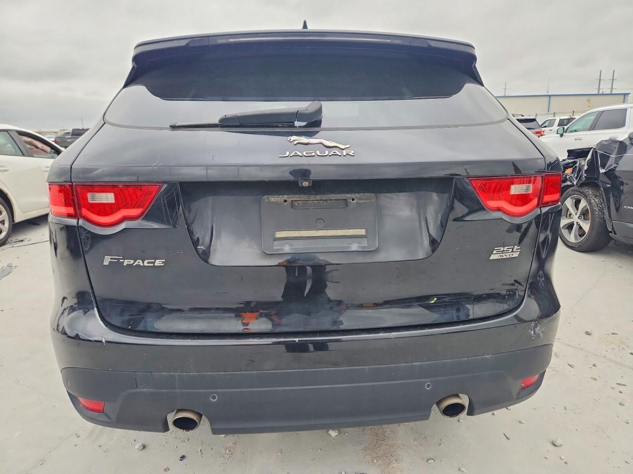 2019 Jaguar F-Pace Premium - zdjęcie 6
