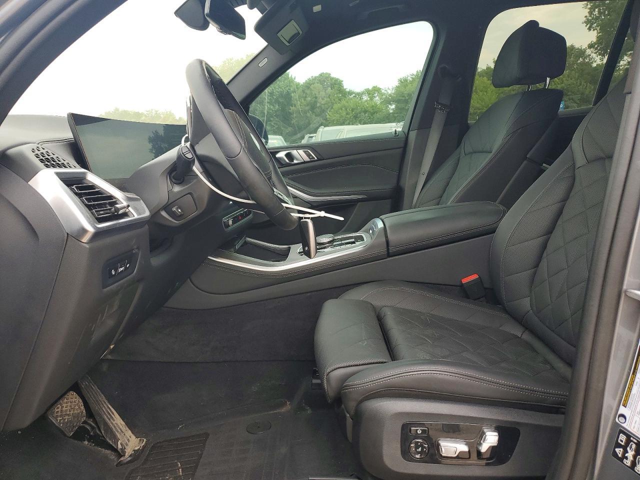 2024 BMW X5 xDrive40I - zdjęcie 7