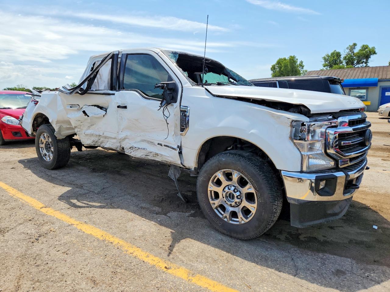 2022 Ford F250 Super Duty - zdjęcie 4