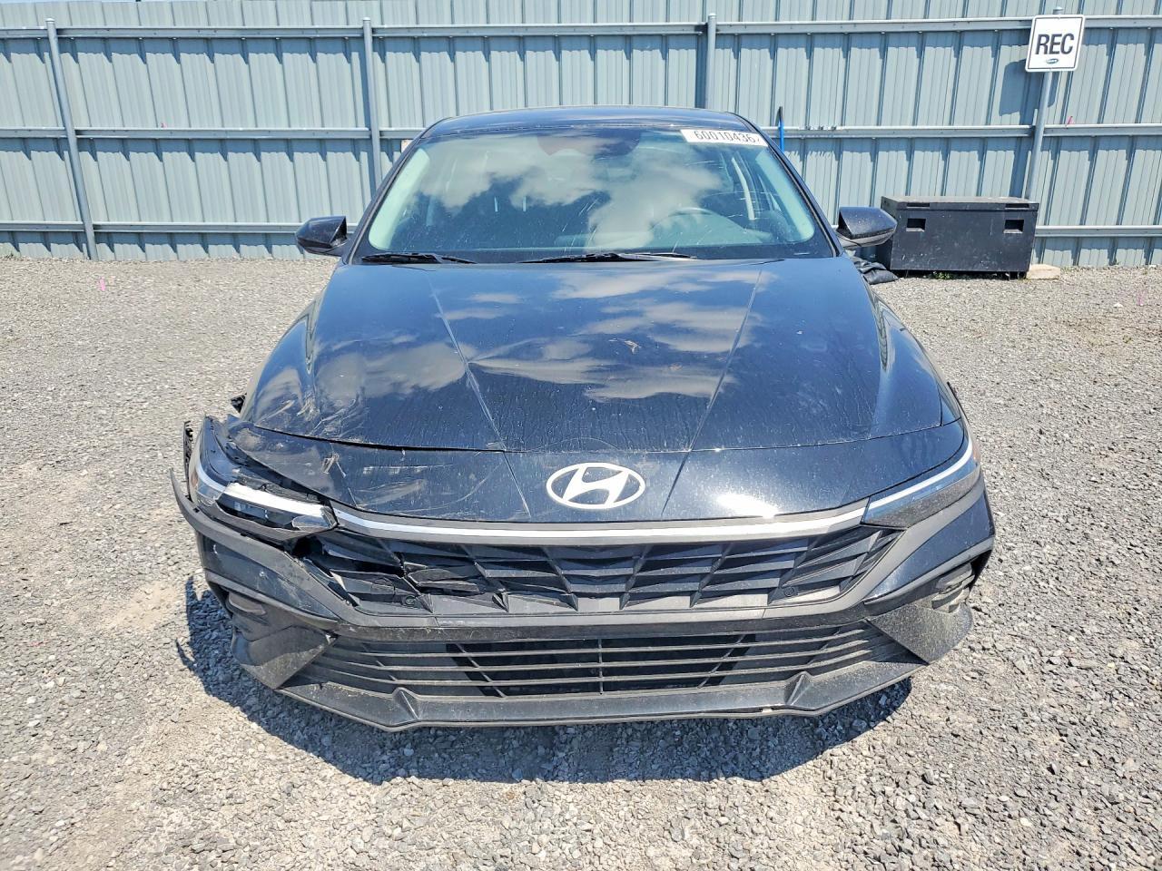 2025 Hyundai Elantra Sel Sport - zdjęcie 5