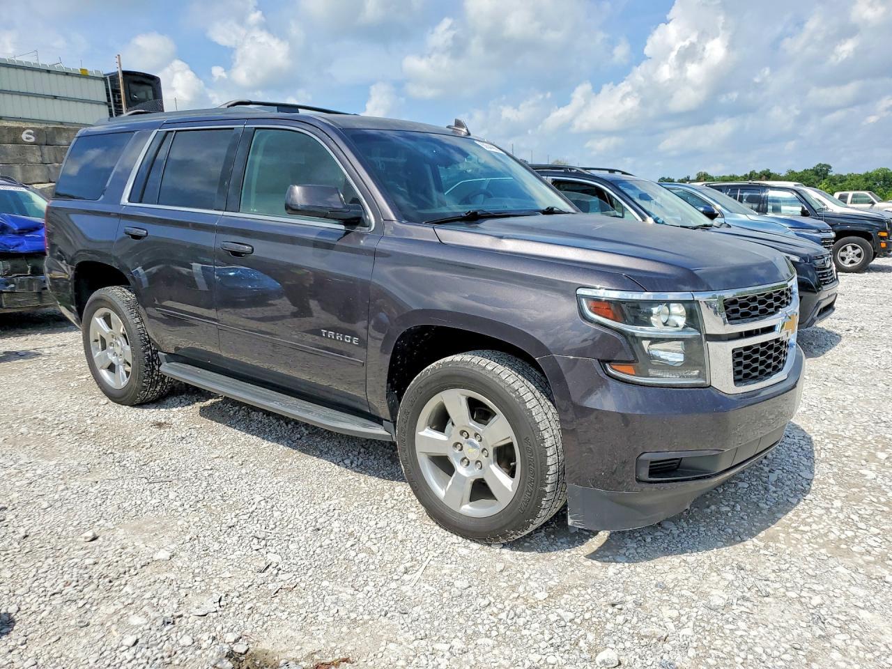 2017 Chevrolet Tahoe K1500 Ls - zdjęcie 4