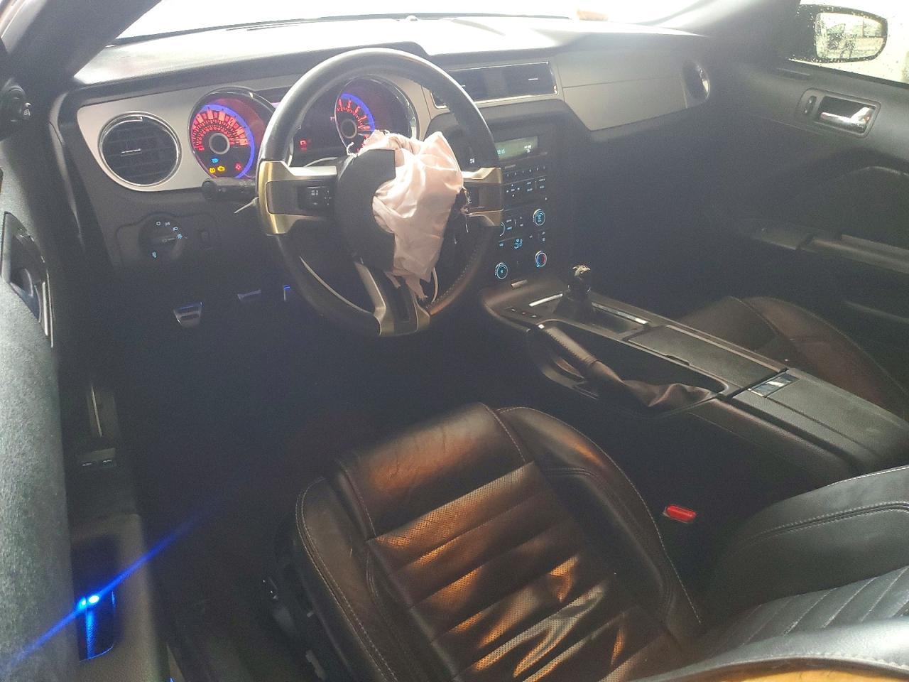 2013 Ford Mustang Gt - zdjęcie 8