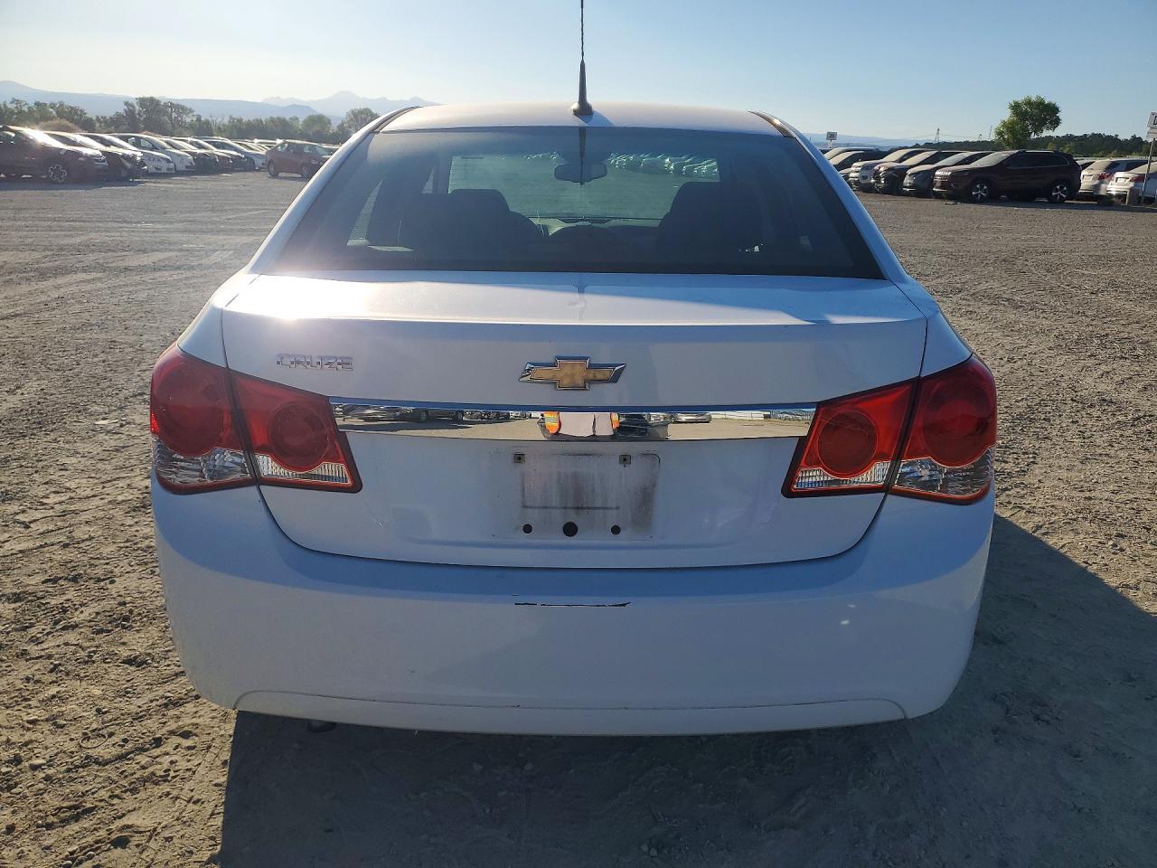 2013 Chevrolet Cruze Ls - zdjęcie 6