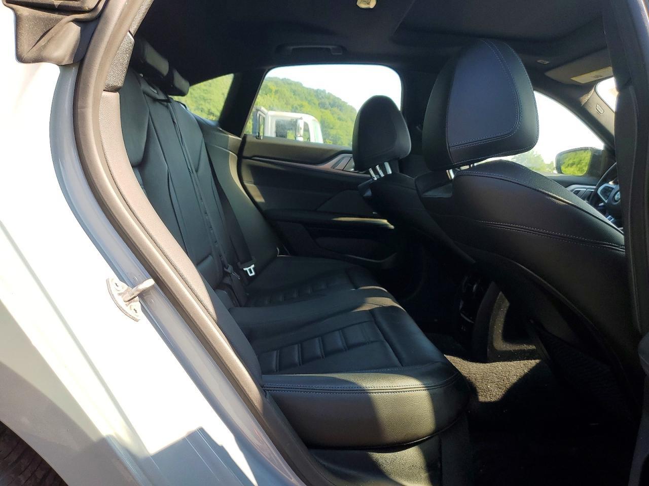 2022 BMW Seria 4 M440i - zdjęcie 10