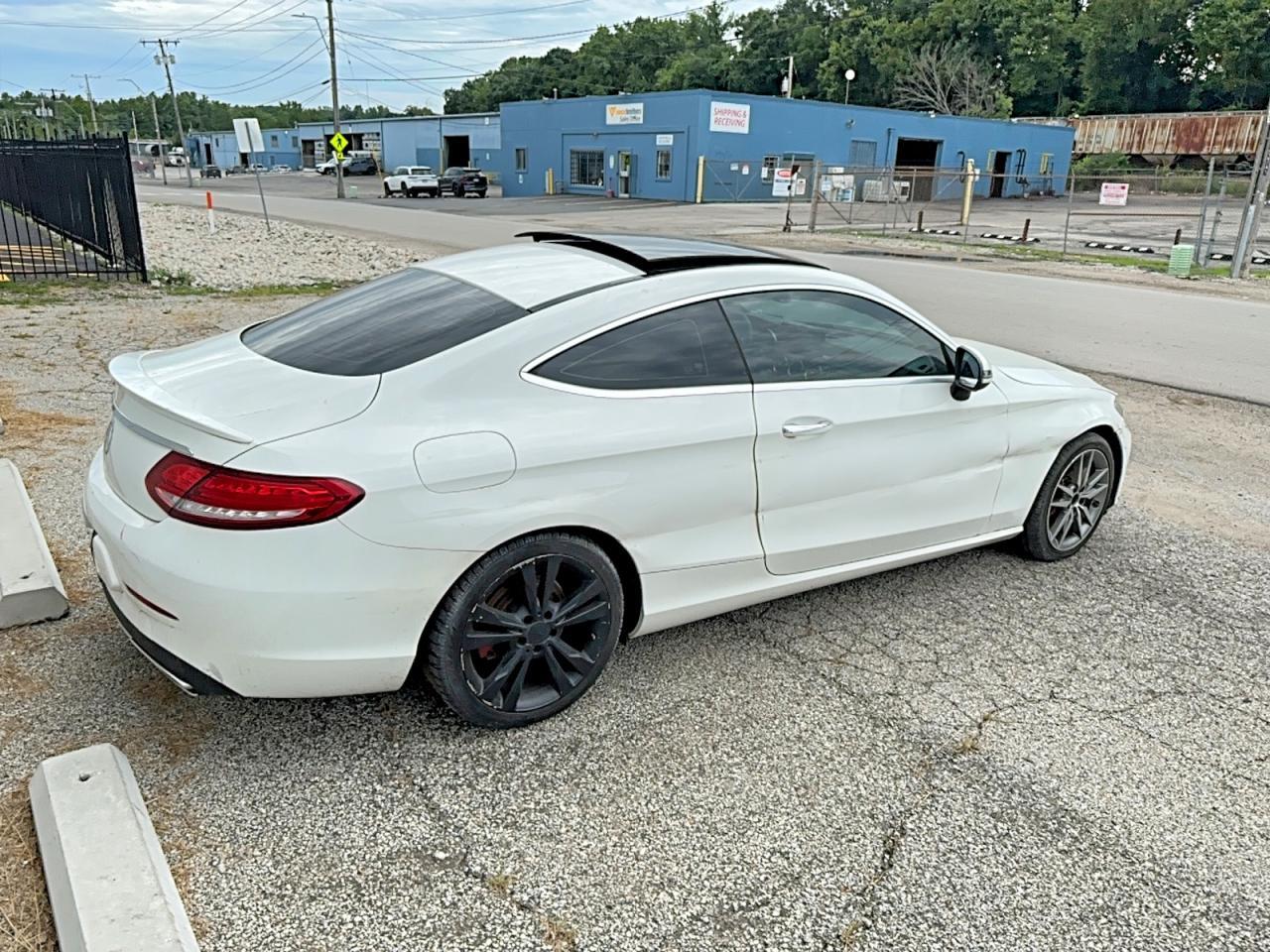 2018 Mercedes-Benz C 300 - zdjęcie 4