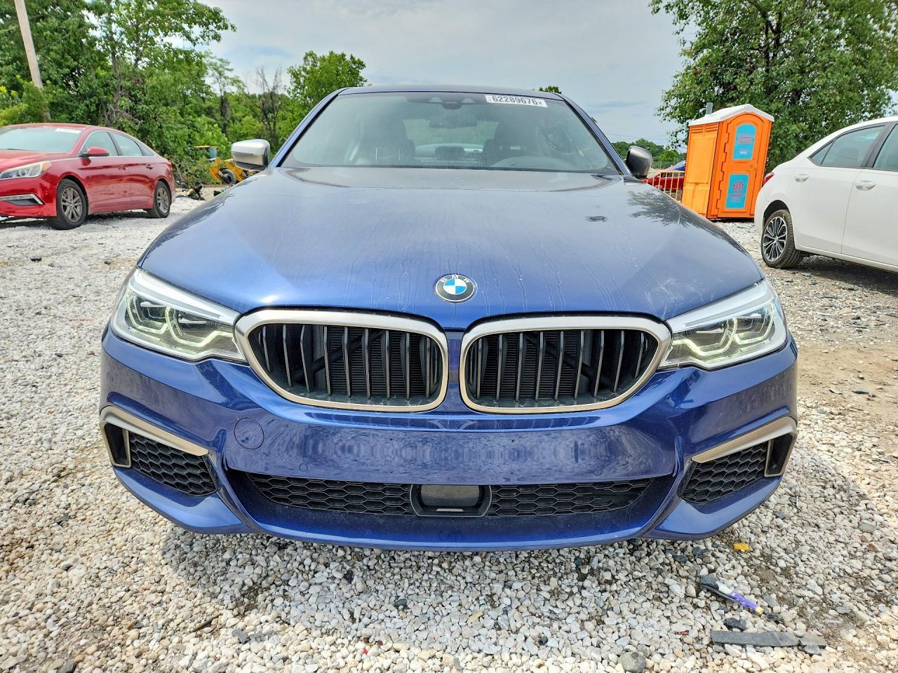 2018 BMW Seria 5 M550i - zdjęcie 5
