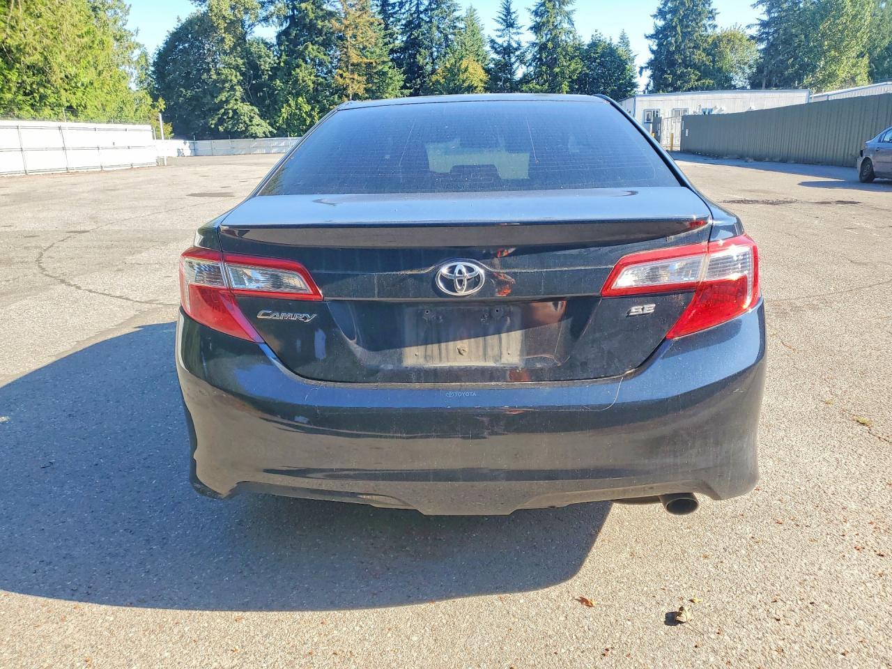 2014 Toyota Camry Se - zdjęcie 6