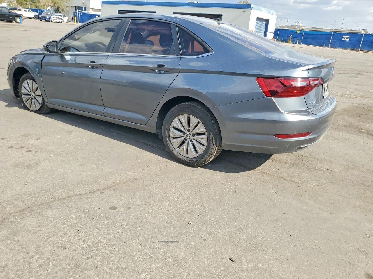 2020 Volkswagen Jetta S - zdjęcie 2