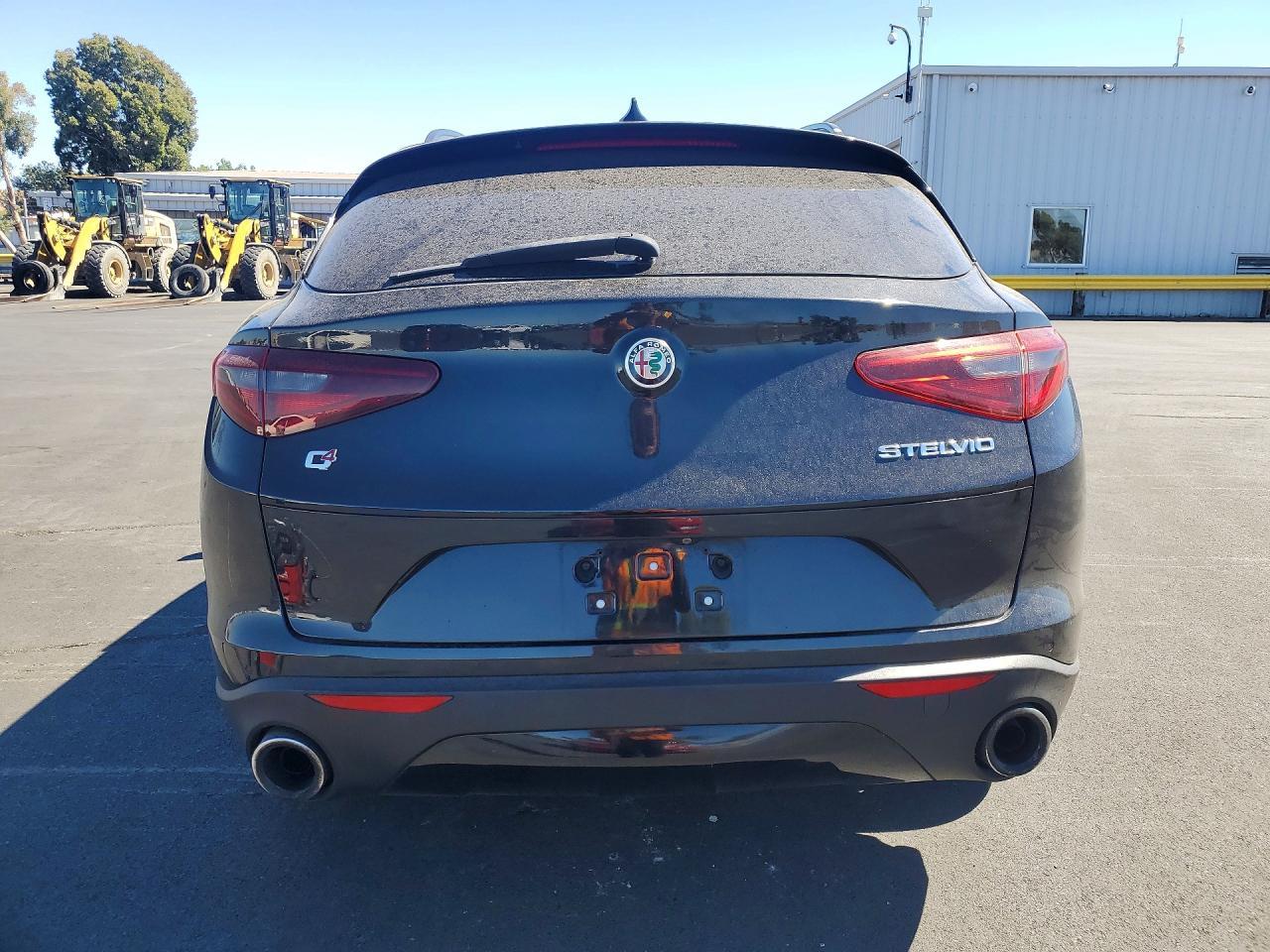 2018 Alfa Romeo Stelvio Ti Sport - zdjęcie 6