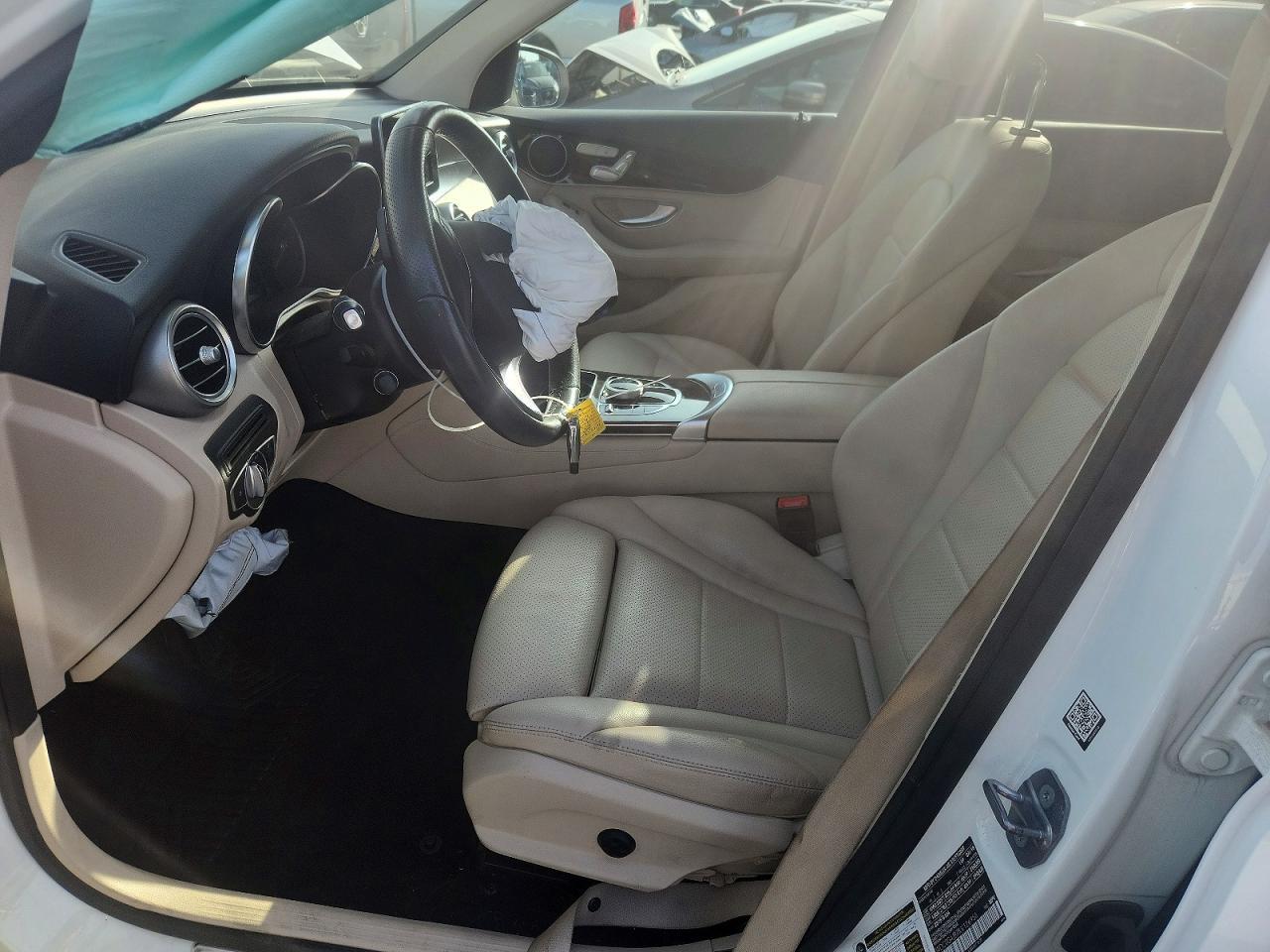 2019 Mercedes-Benz Glc 300 - zdjęcie 7