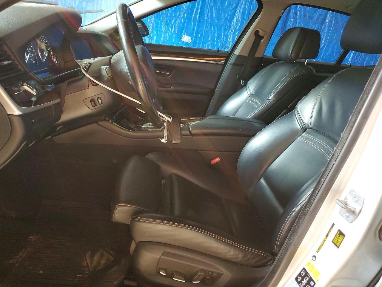 2015 BMW Seria 5 535i - zdjęcie 7