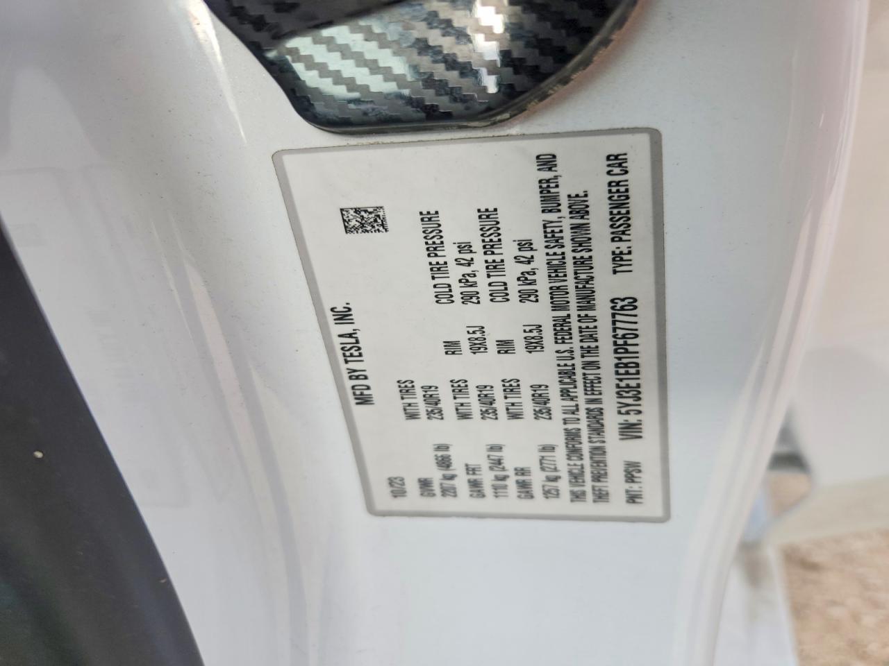 2023 Tesla Model 3 - zdjęcie 13