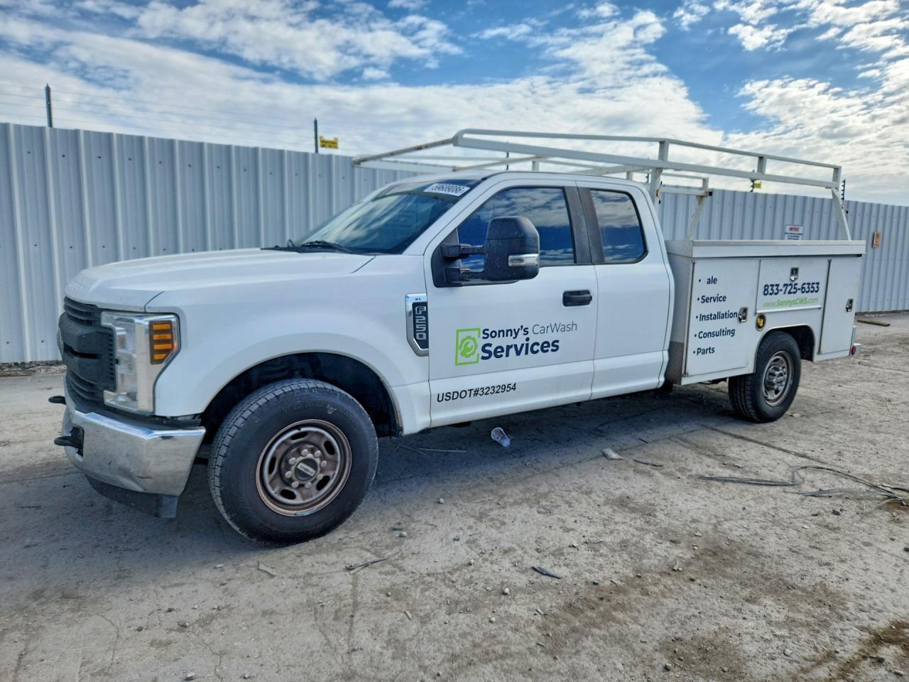 2018 Ford F250 Super Duty - zdjęcie główne