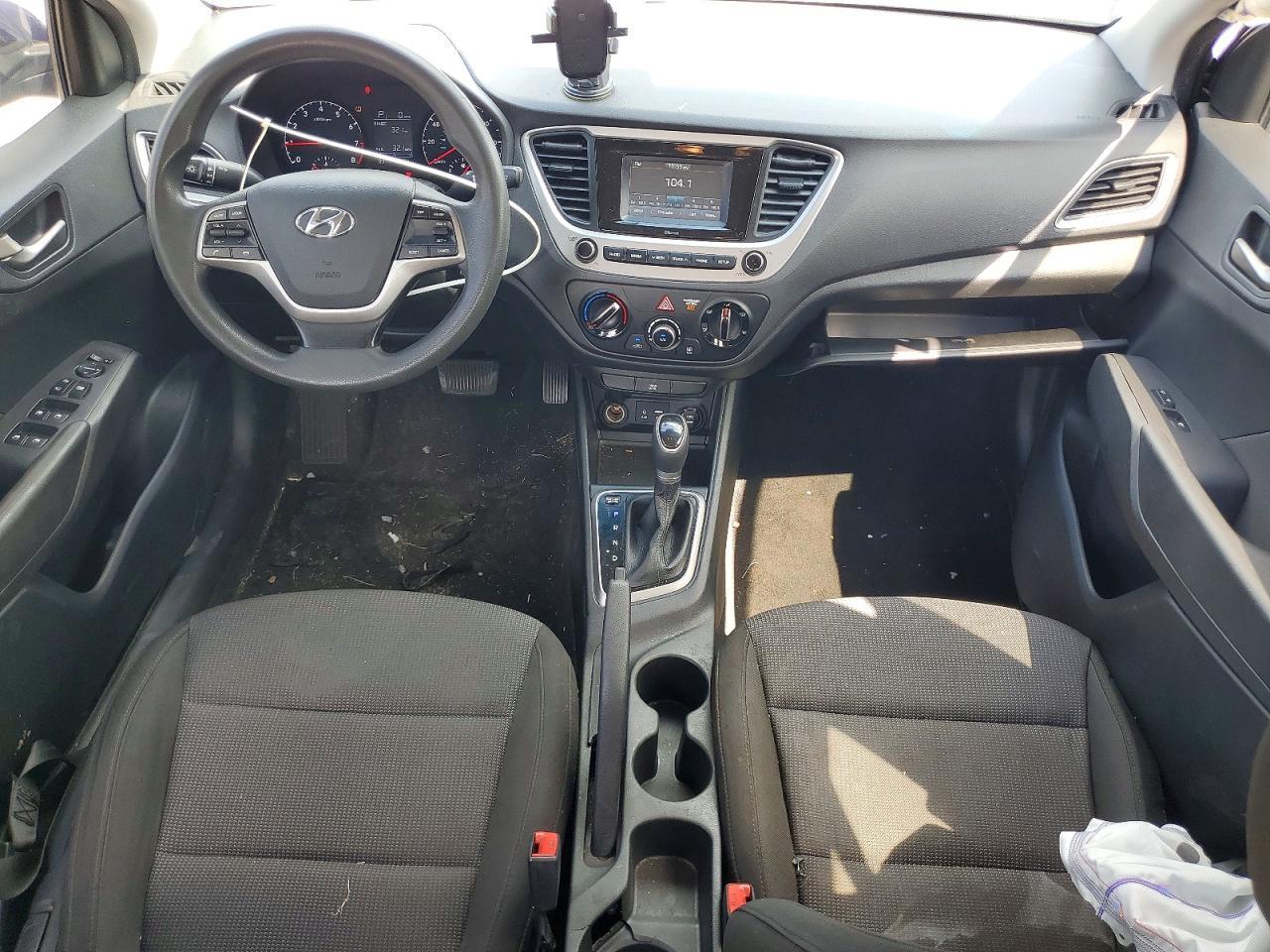 2020 Hyundai Accent Se - zdjęcie 8