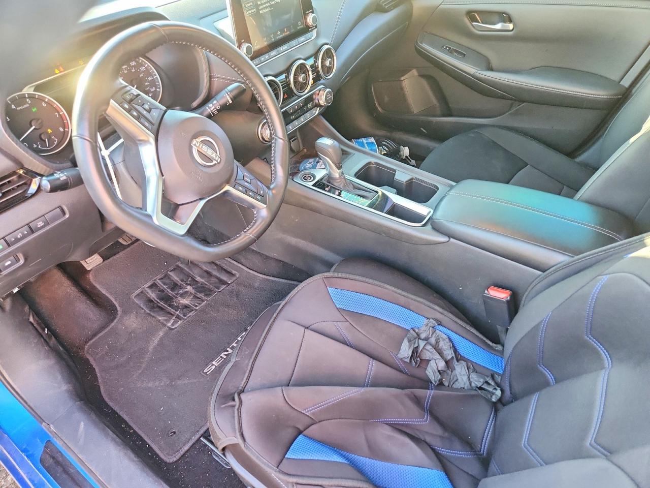 2025 Nissan Sentra Sv - zdjęcie 8