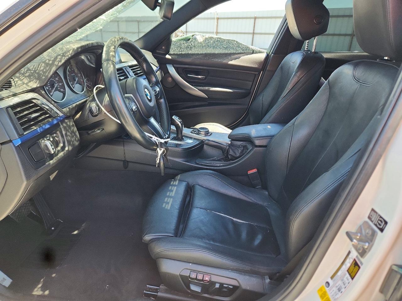 2014 BMW 335 I - zdjęcie 7