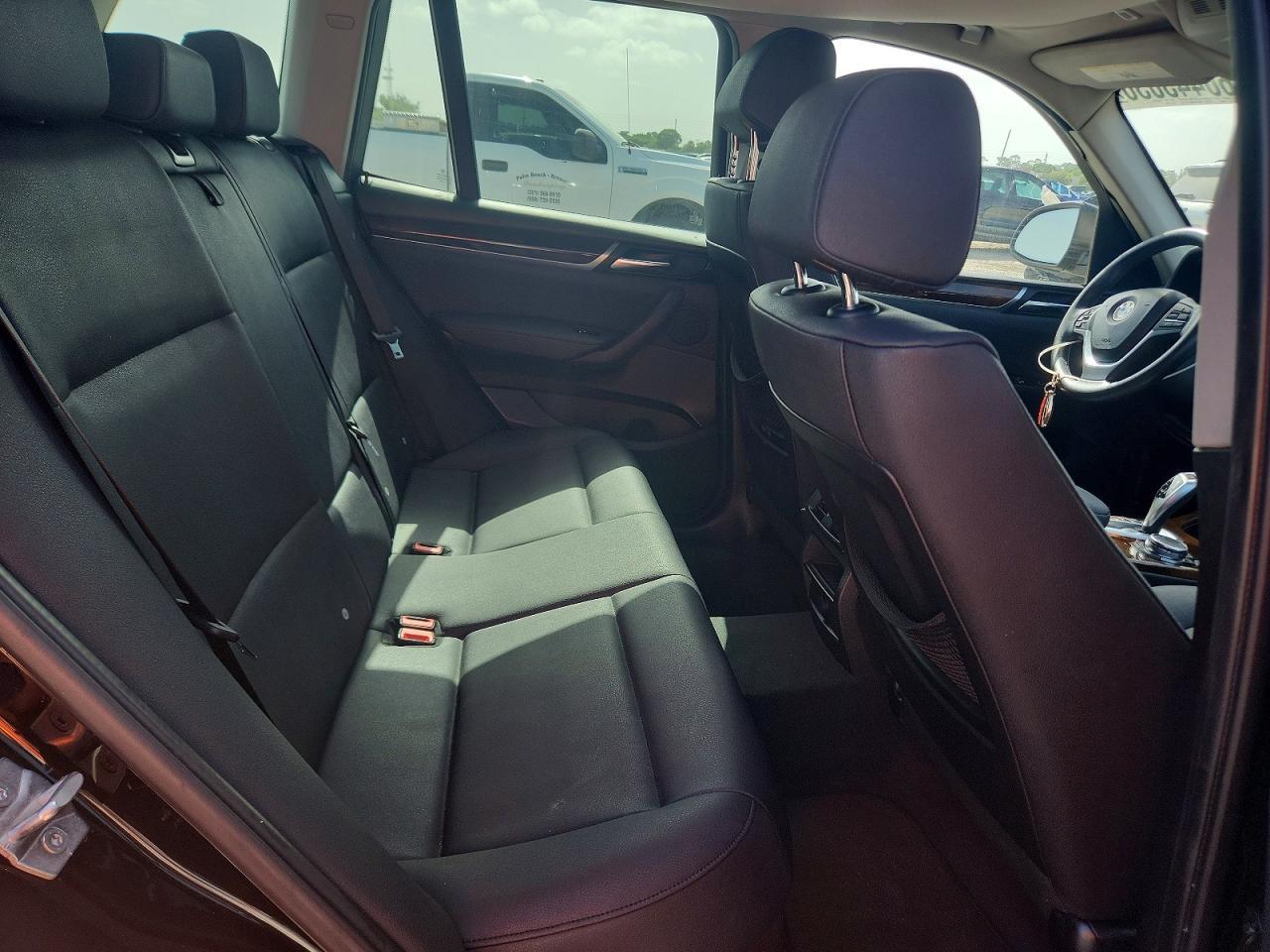 2016 BMW X3 xDrive28I - zdjęcie 11