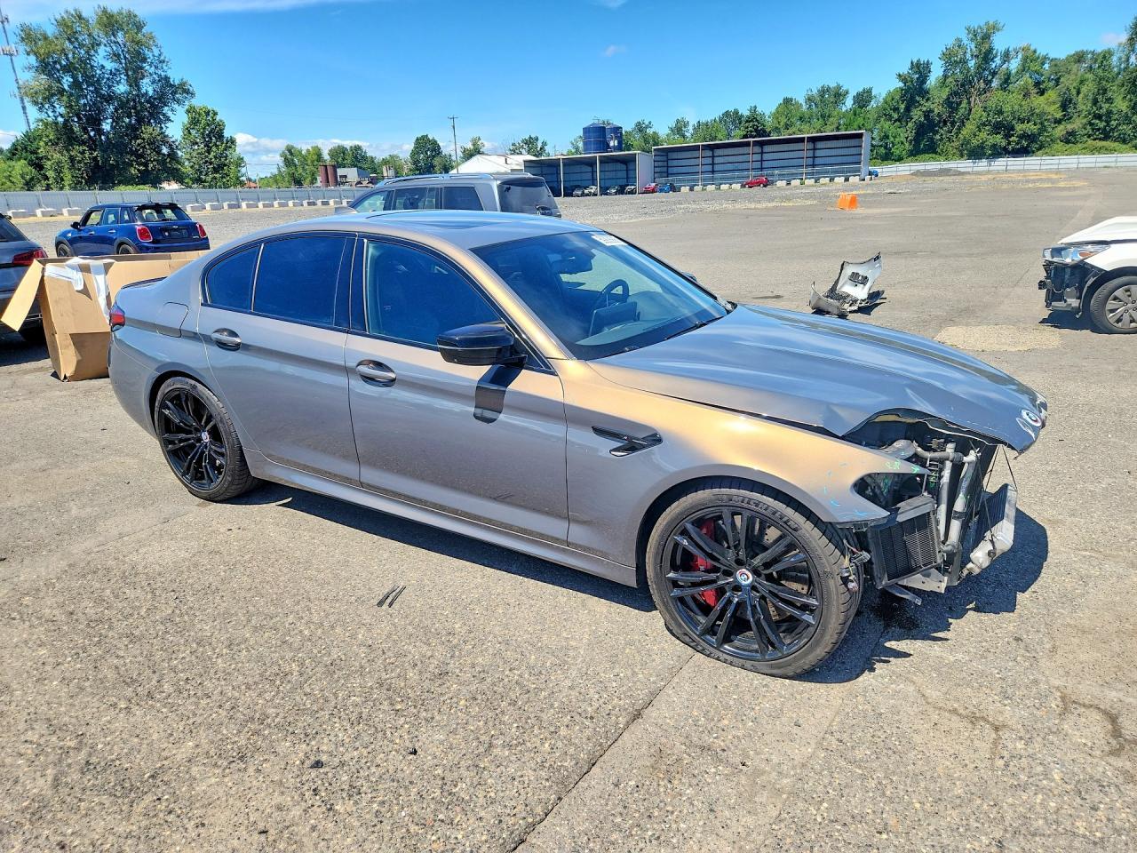 2022 BMW M5 - zdjęcie 4