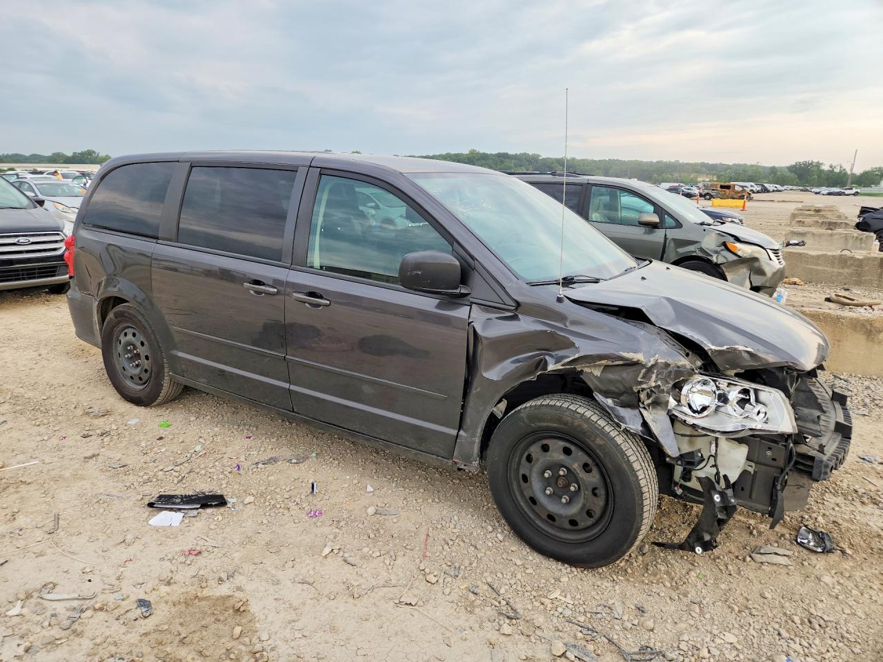 2017 Dodge Grand Caravan Se - zdjęcie 4