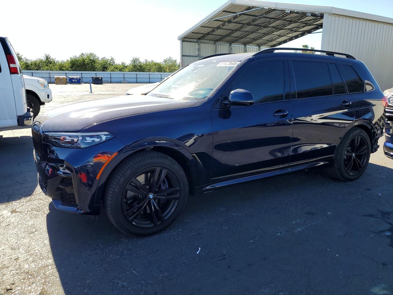 2020 BMW X7 xDrive40I - zdjęcie główne