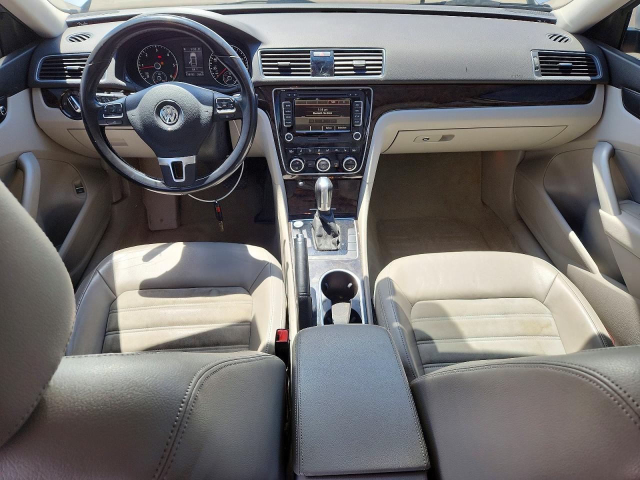 2014 Volkswagen Passat Sel - zdjęcie 8