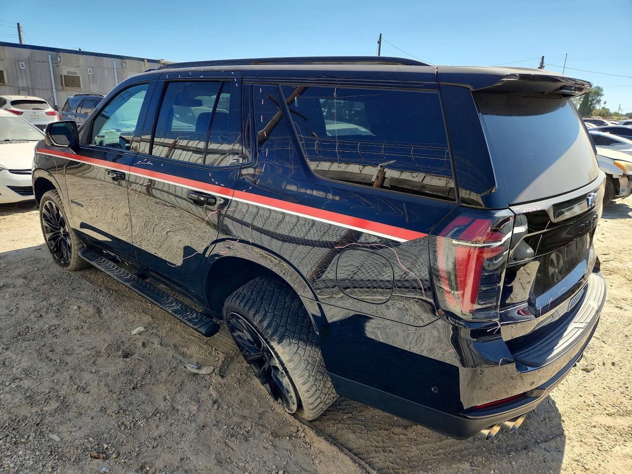 2025 Chevrolet Tahoe K1500 Z71 - zdjęcie 2