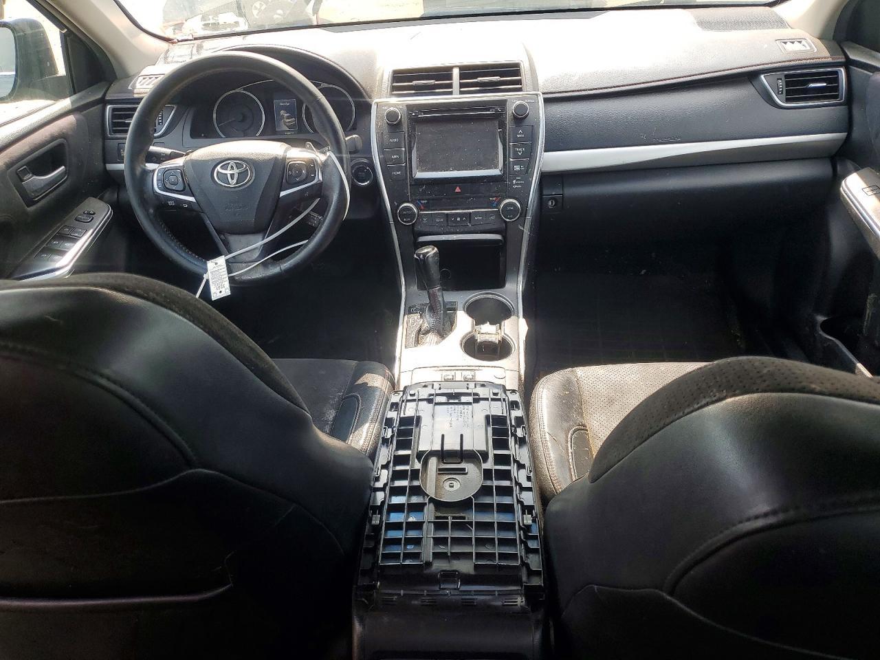 2015 Toyota Camry Xse - zdjęcie 8
