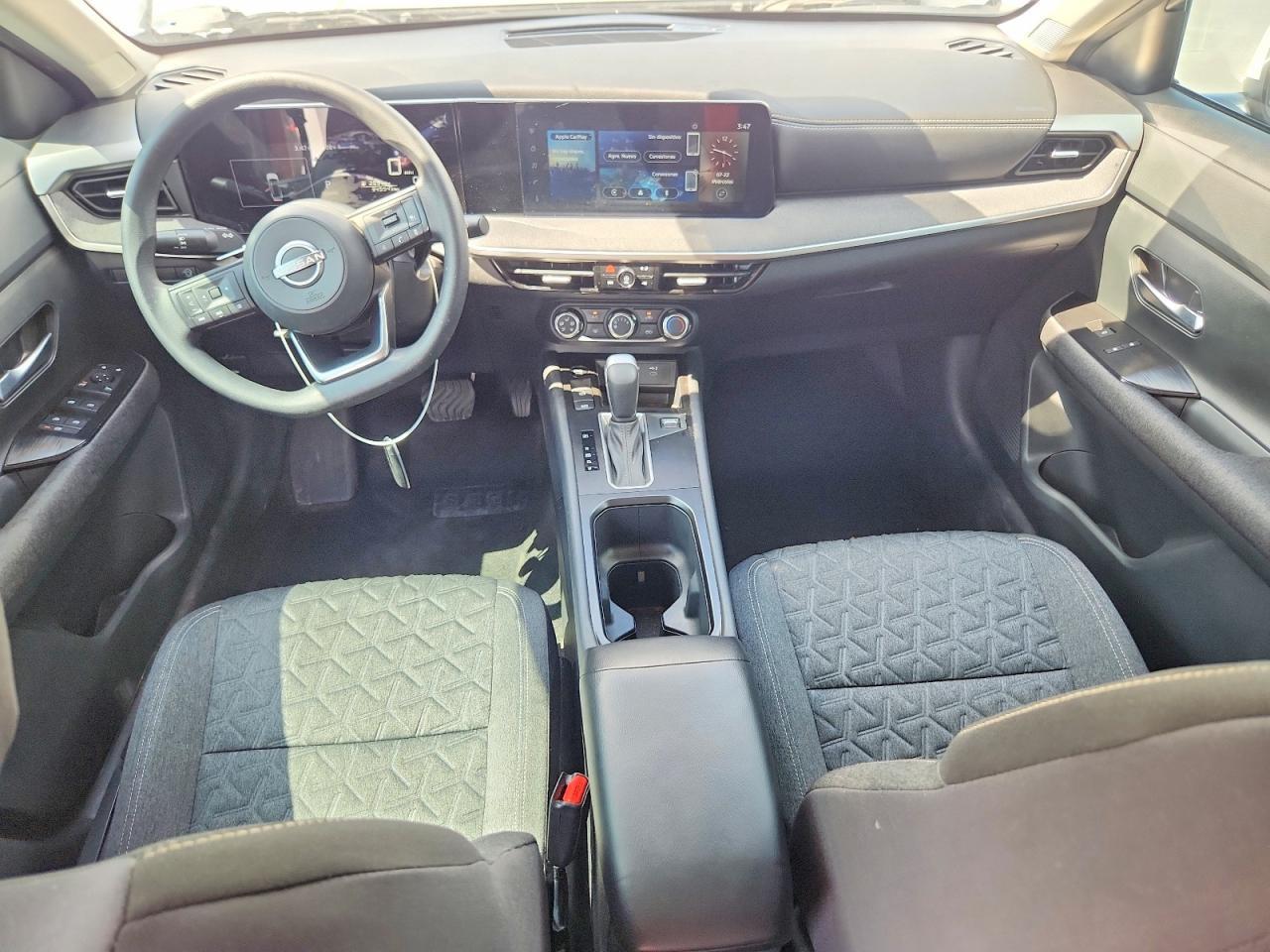 2025 Nissan Kicks Sv - zdjęcie 8