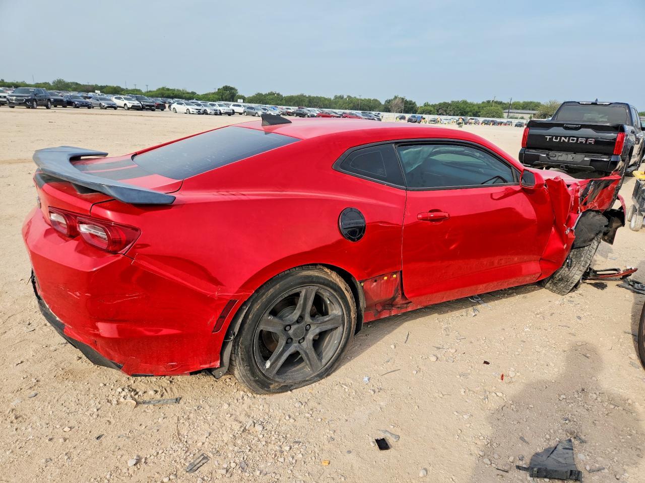2019 Chevrolet Camaro Ls - zdjęcie 3