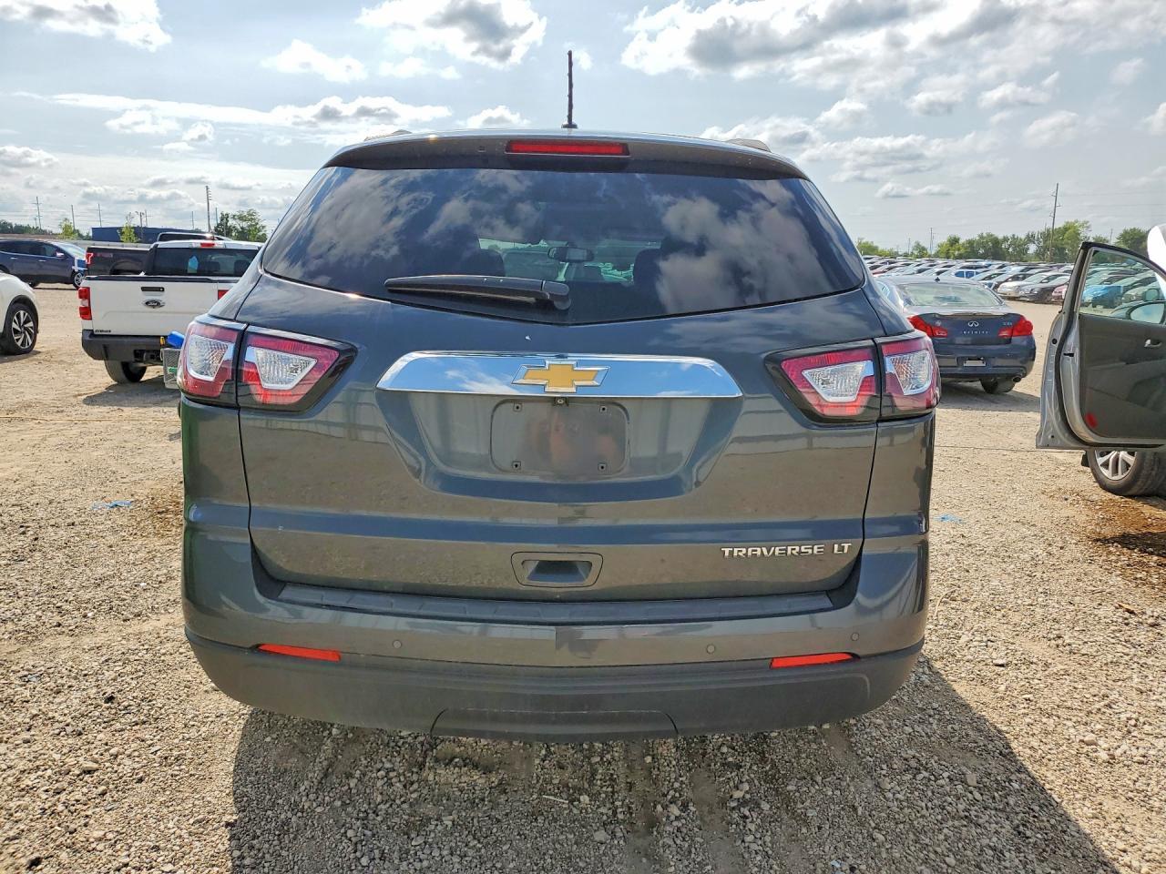 2013 Chevrolet Traverse Lt - zdjęcie 6