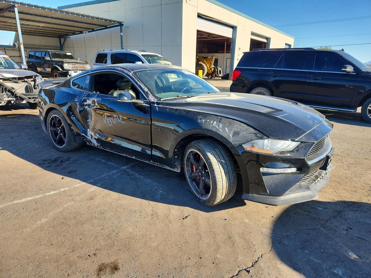 2019 Ford Mustang Bullitt - zdjęcie 4
