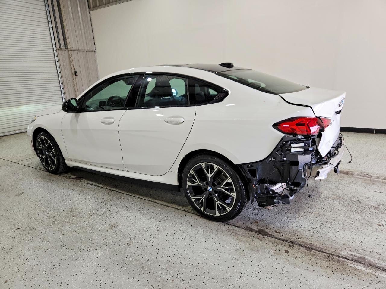 2026 B M W 2 Series 4D Sedan Gc 228 Msport - zdjęcie 2