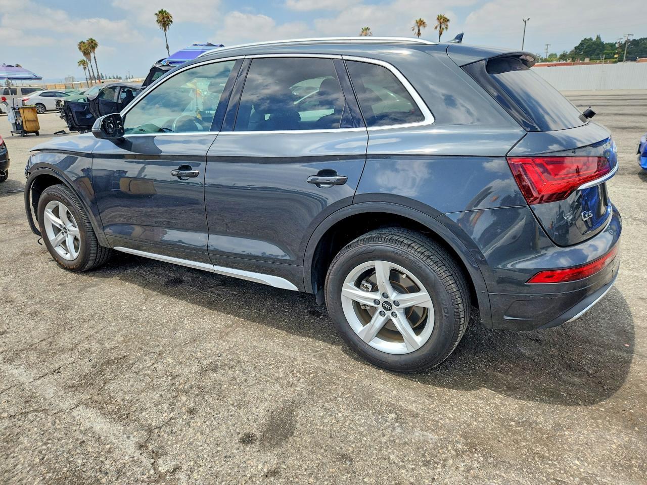 2021 Audi Q5 Premium - zdjęcie 2