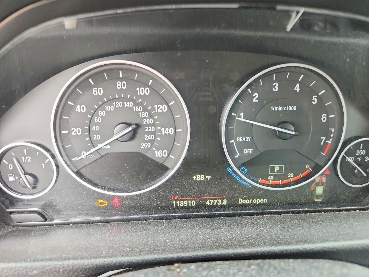 2018 BMW Seria 3 320i - zdjęcie 9
