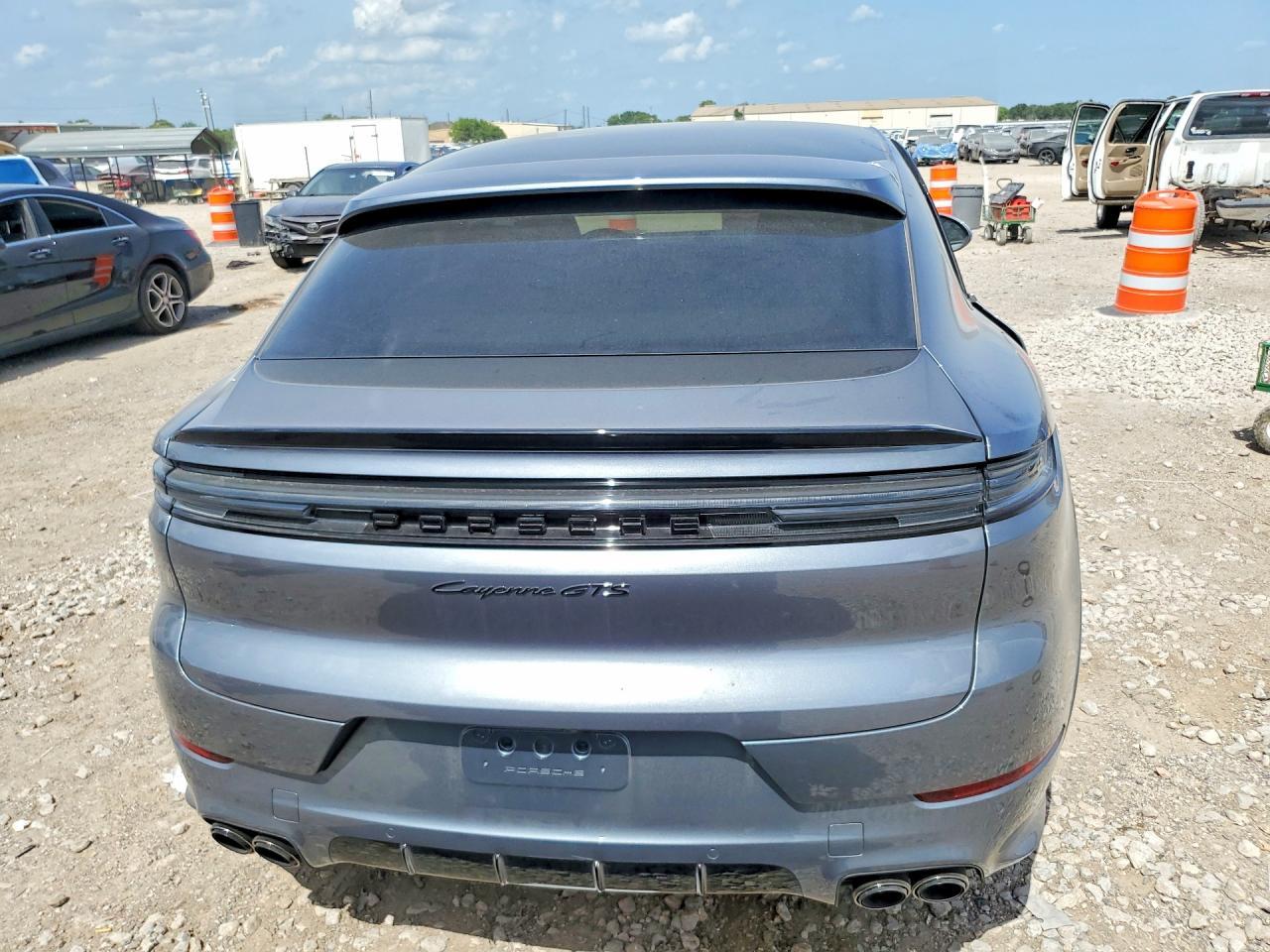 2026 Porsche Cayenne Gts Coupe - zdjęcie 11