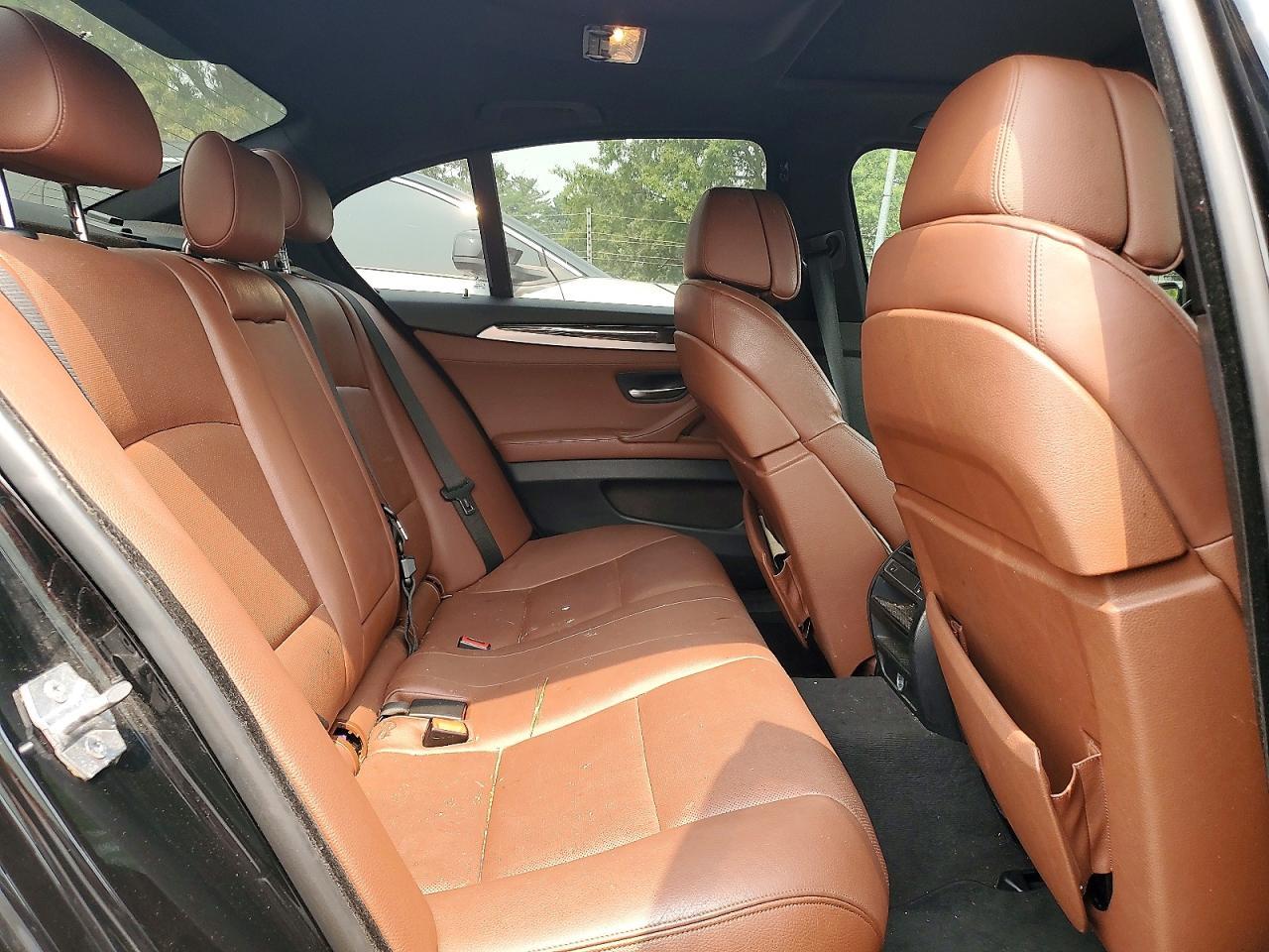 2013 BMW 535 Xi - zdjęcie 10