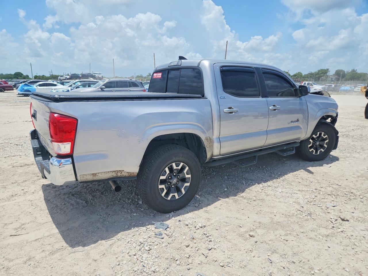 2016 Toyota Tacoma Sr5 V6 - zdjęcie 3