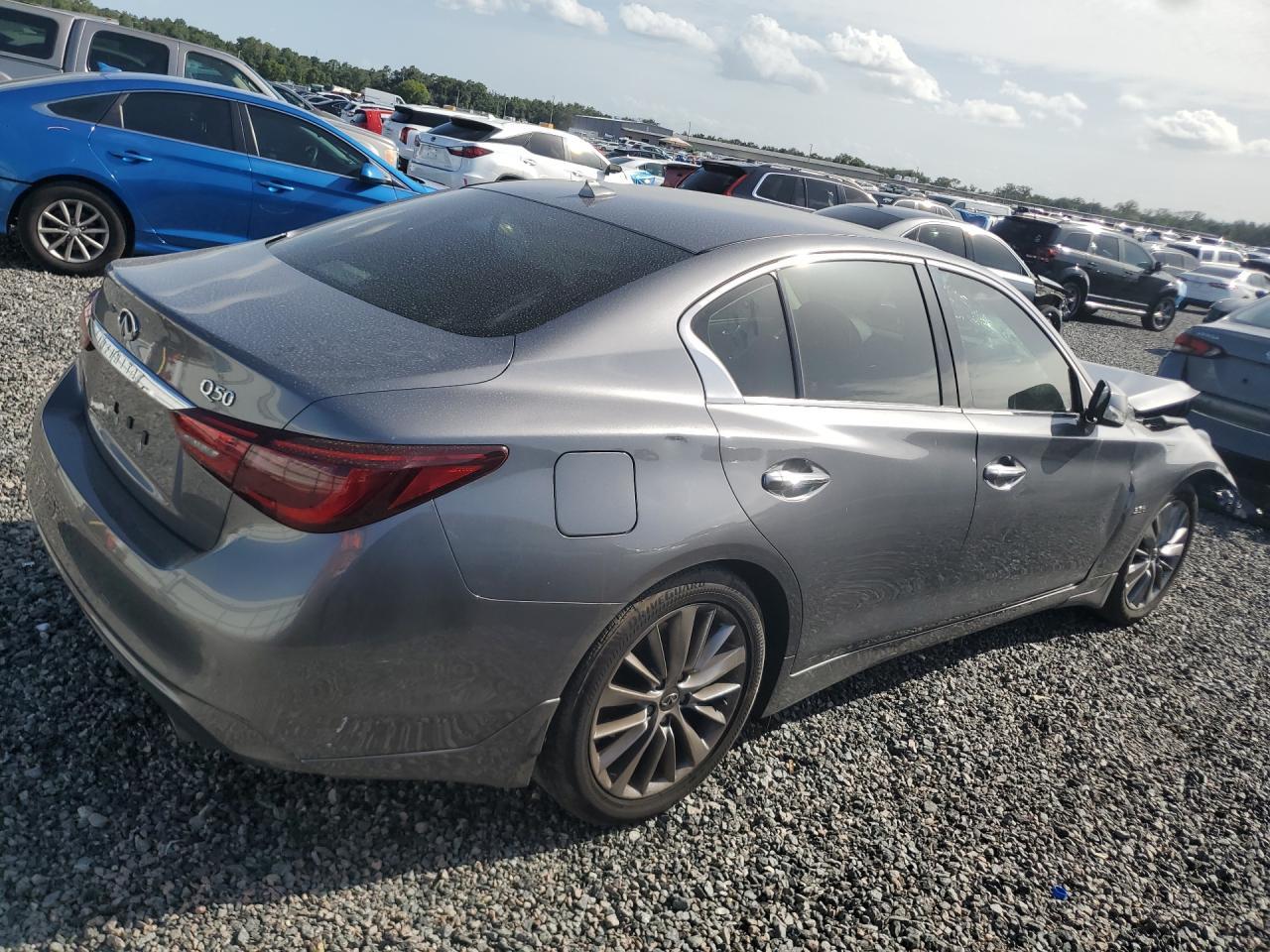 2020 Infiniti Q50 3.0T Luxe - zdjęcie 5