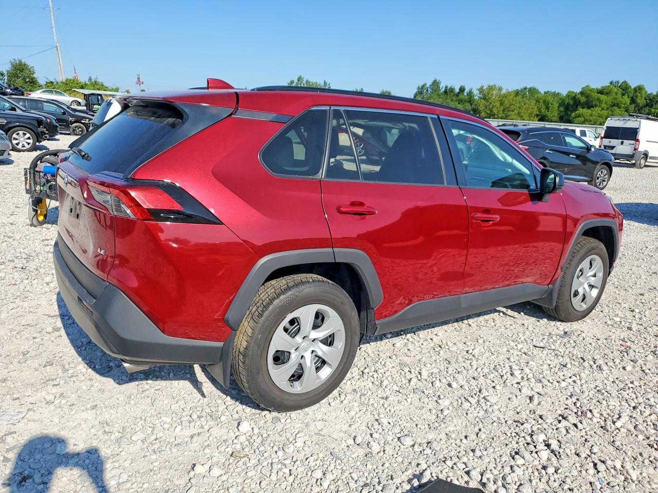 2020 Toyota Rav4 Le - zdjęcie 3