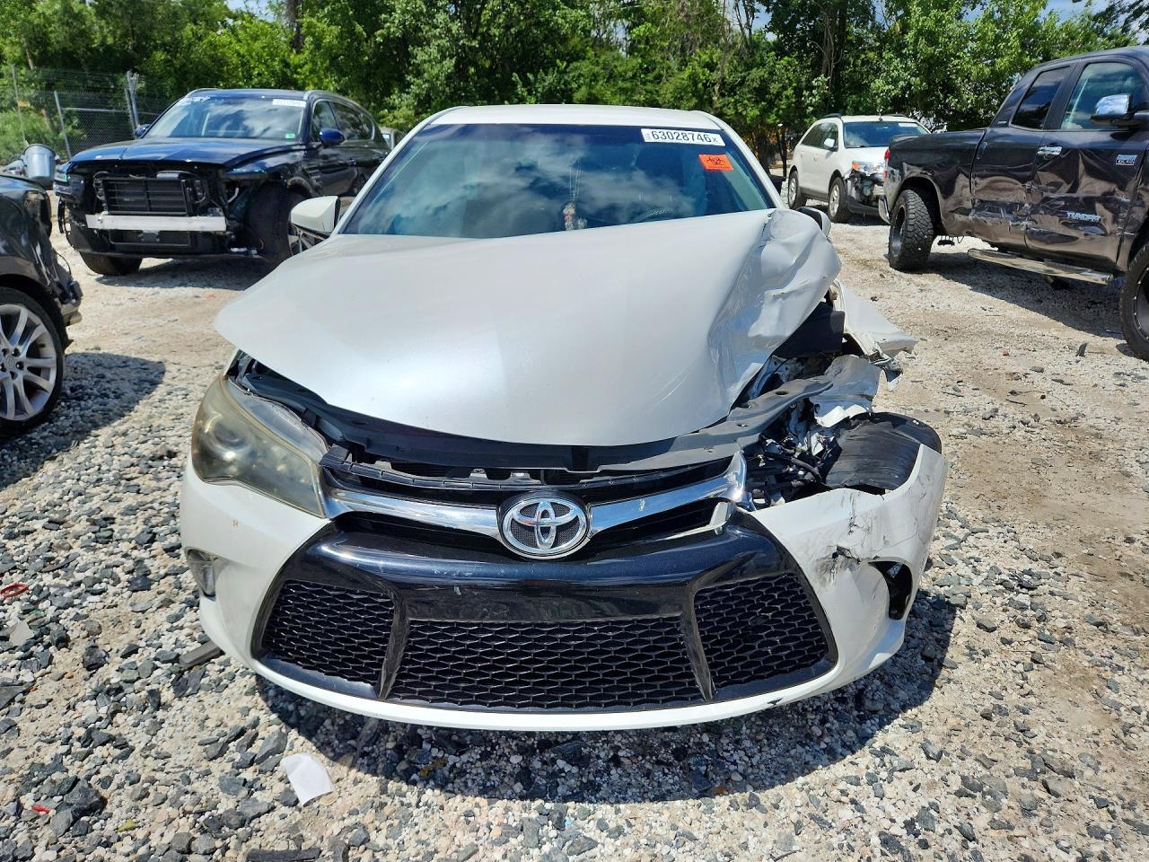 2017 Toyota Camry Se - zdjęcie 5