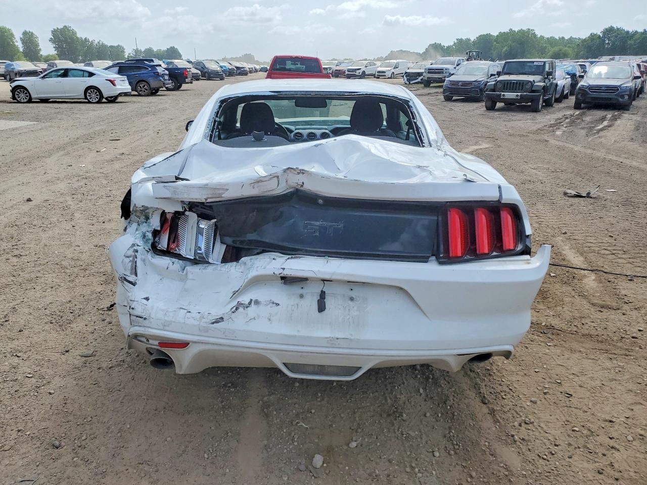 2016 Ford Mustang Gt - zdjęcie 6