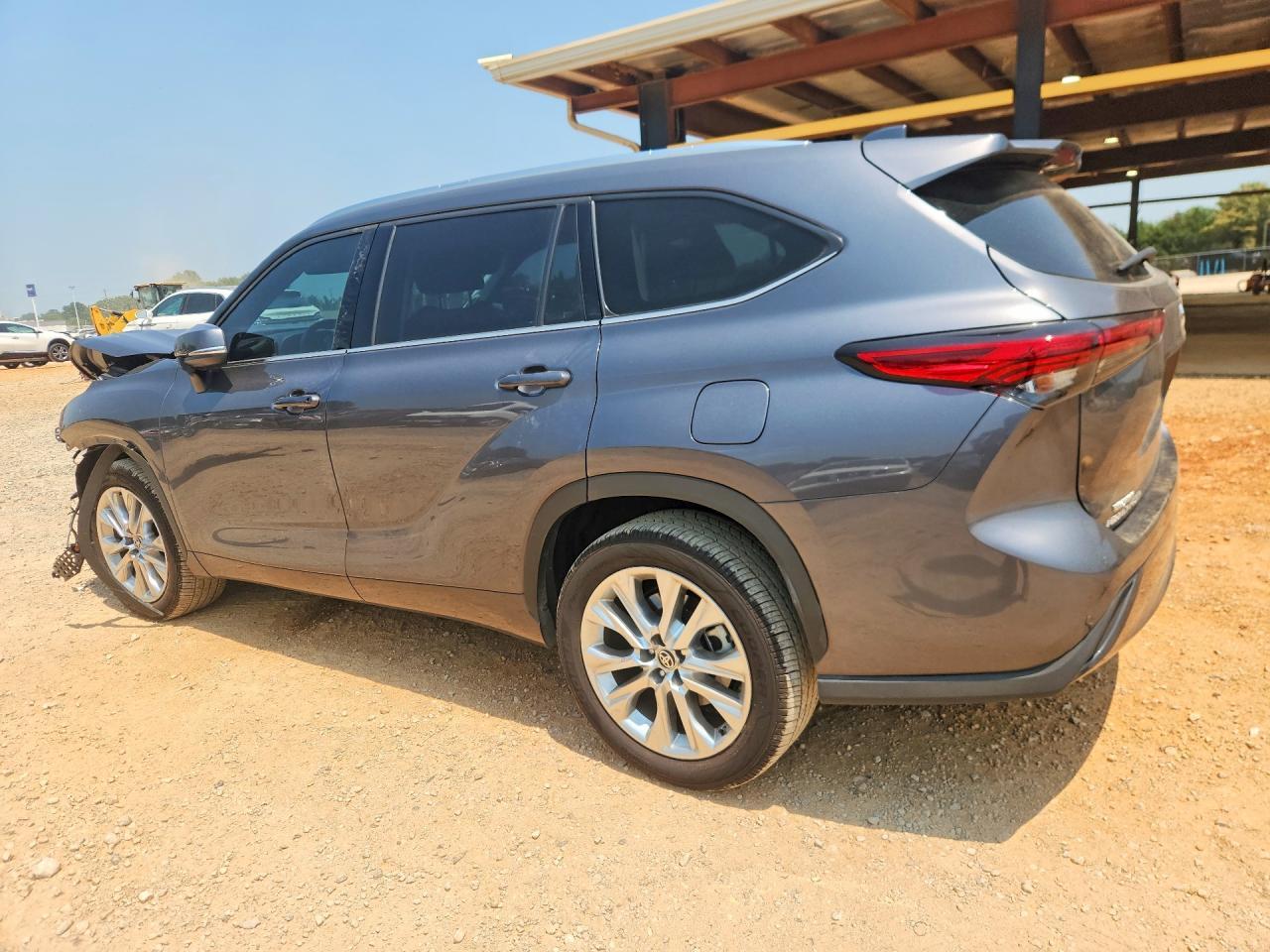 2021 Toyota Highlander Limited - zdjęcie 2