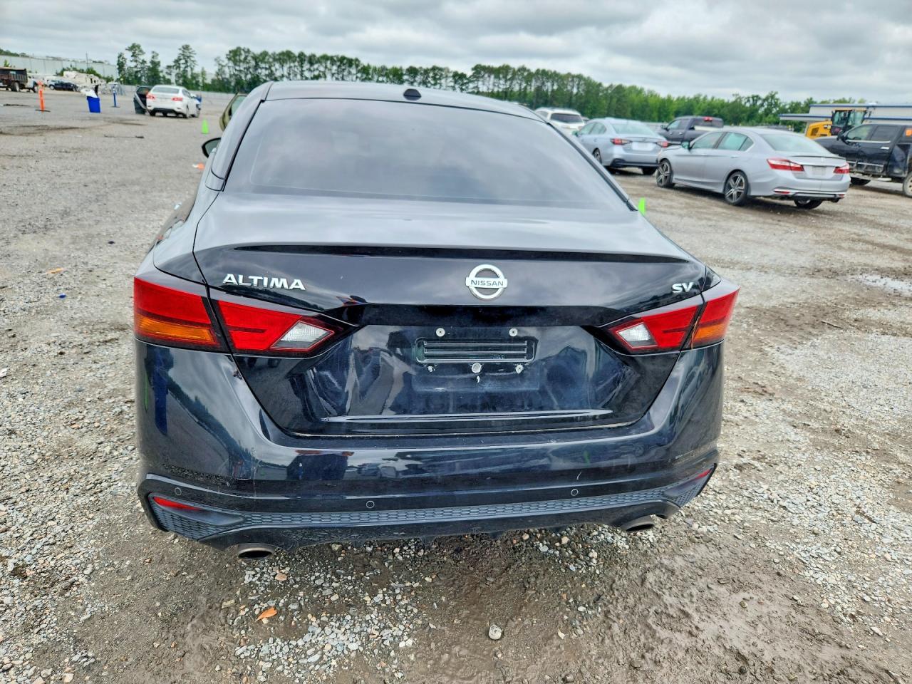 2019 Nissan Altima Sv - zdjęcie 6