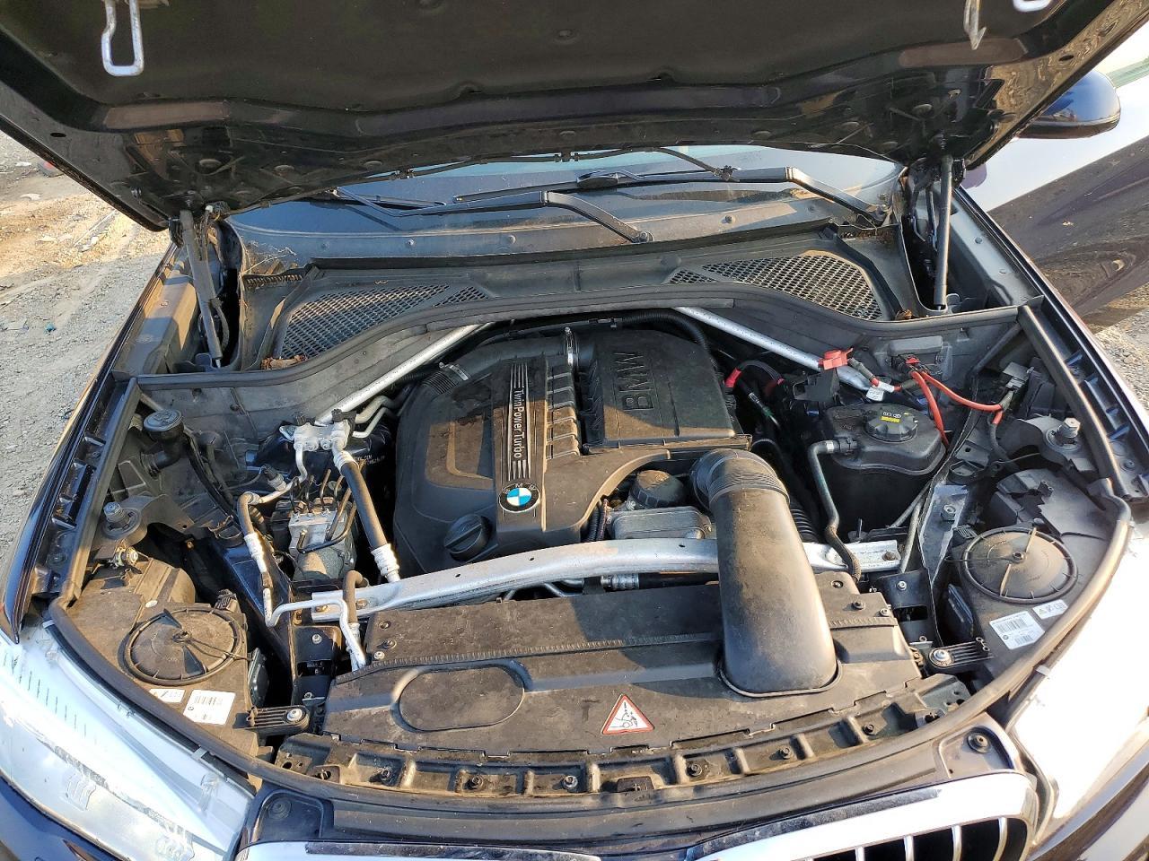 2015 BMW X5 xDrive35I - zdjęcie 12