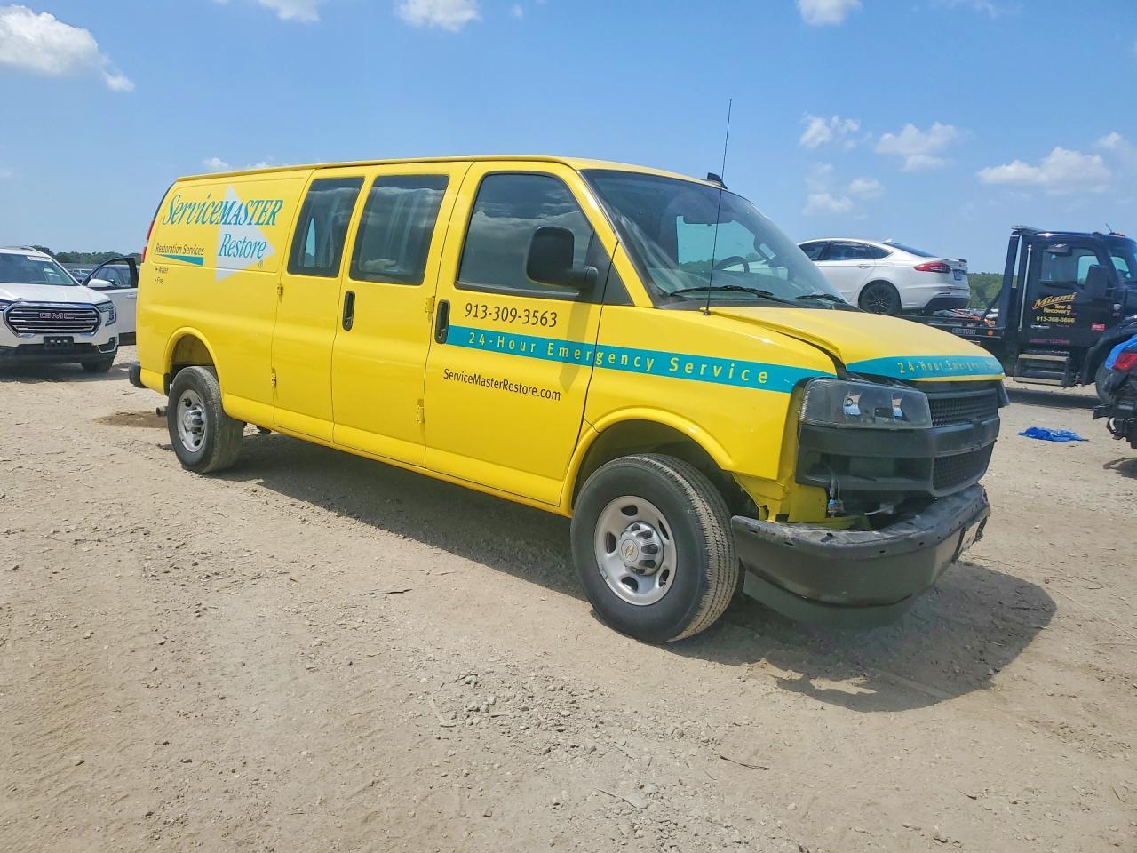 2025 Chevrolet Express G2500 - zdjęcie 4